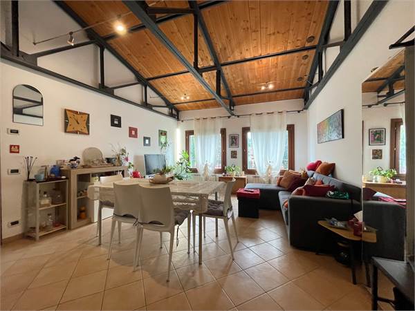 Spinea loft semiarredato in Villa Veneta